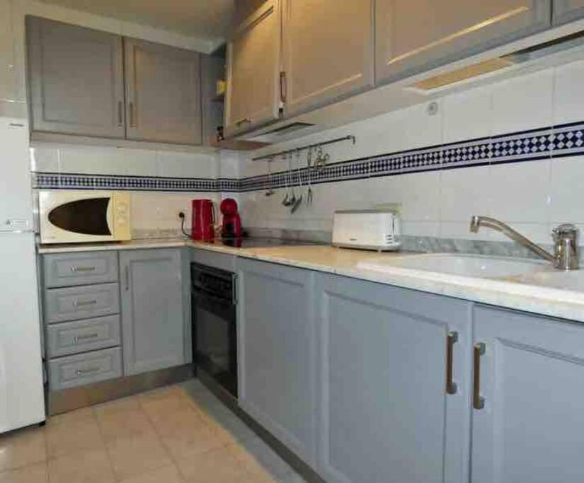 Lovely 2 Bedroom Apartment 2Nd Line To Beach El Albir Εξωτερικό φωτογραφία